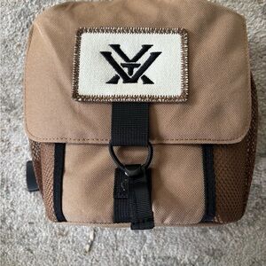 NWOT Vortex GlassPak bino harness
